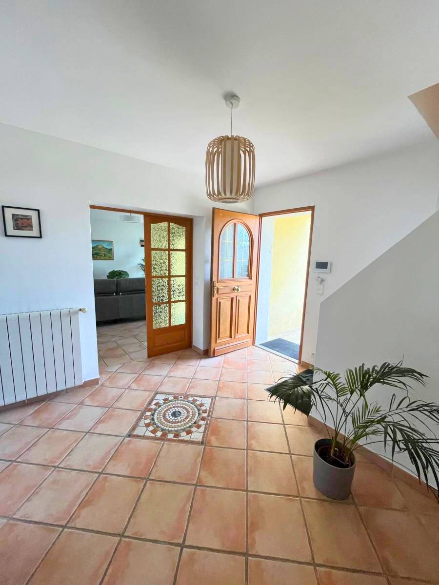 Double garage maison en vente sur Marignane