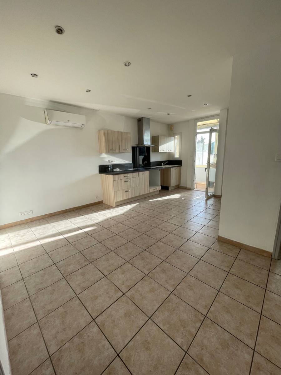 Appartement T3 avec terrasse et garage Septème les Vallons Les hauts de Septème 