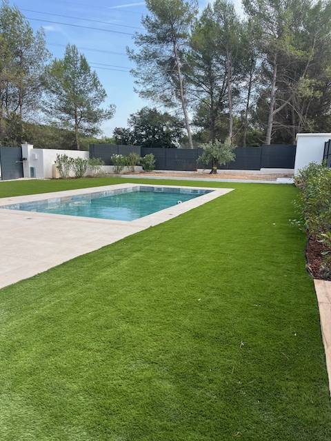 Maison T6 Calas  5 Chambres, maison neuve, piscine trés belle prestations