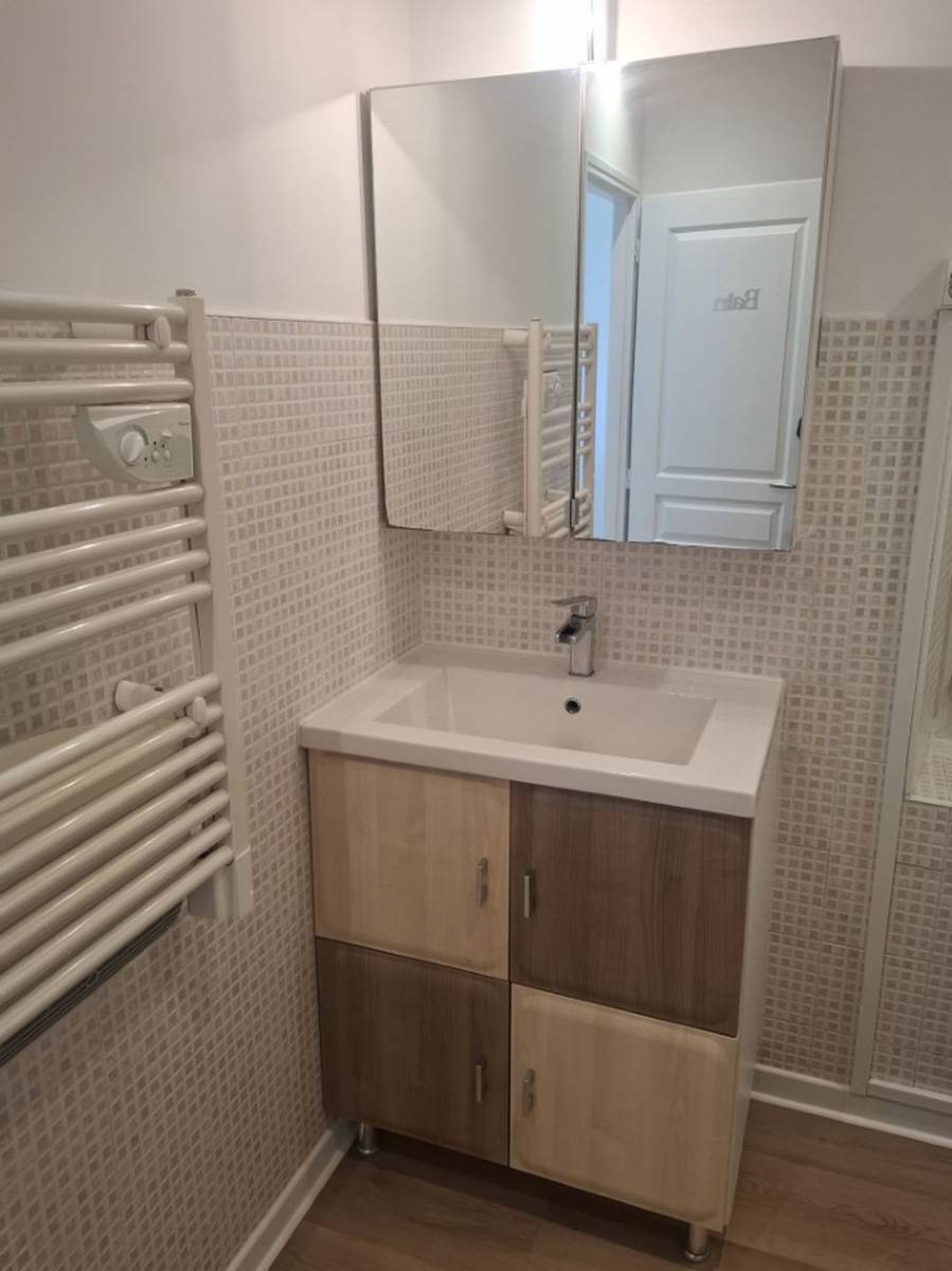 Appartement T2 Saint-Victoret Pas des Lanciers Une terrasse