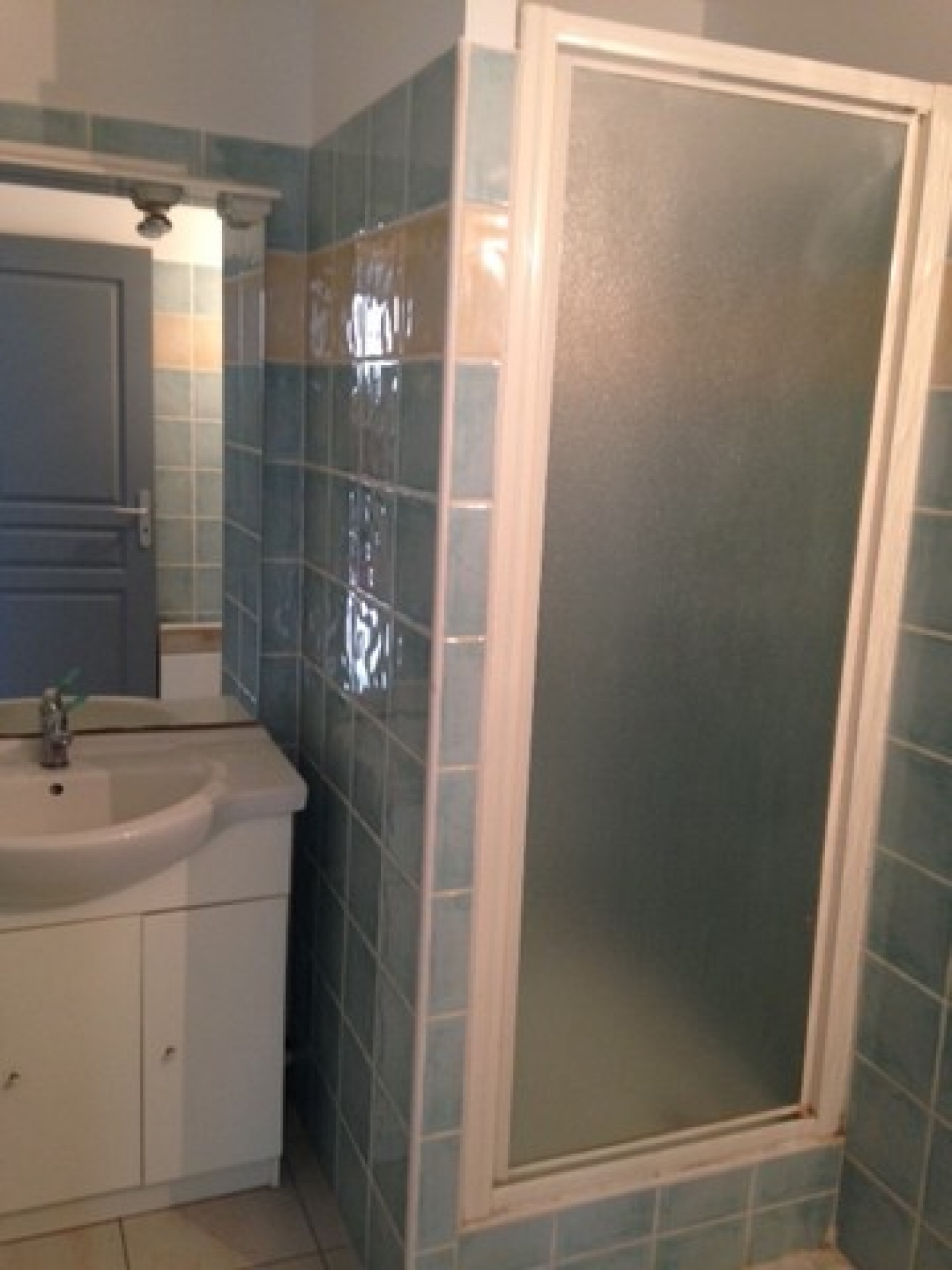 Location Appartements T2 Gignac la Nerthe  1 chambre résidence fermée