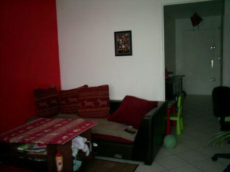 Vente    GIGNAC LA NERTHE, LAURE BEL APPART T3