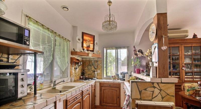 Maison T6 Marignane Centre ville 