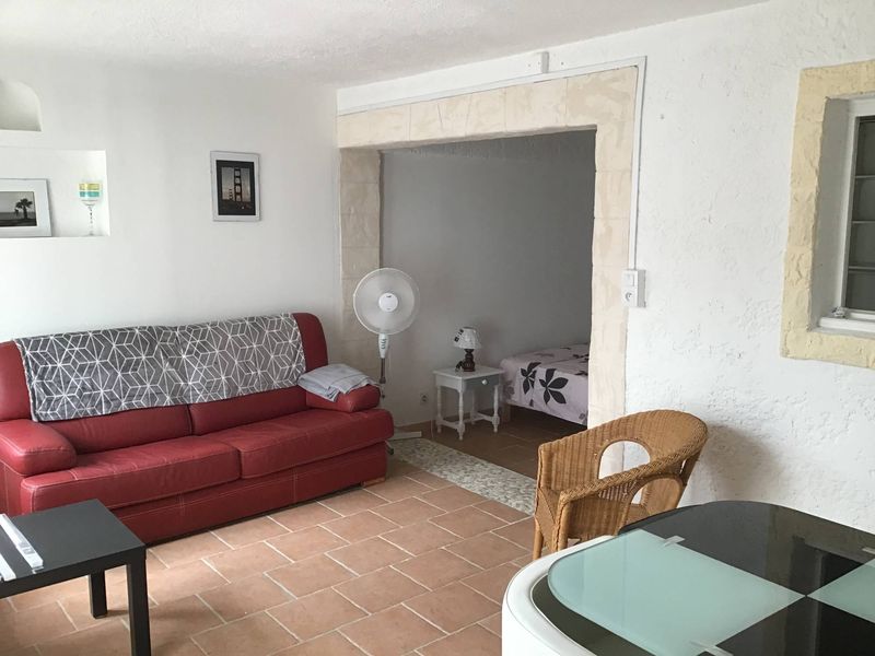 Location Appartement T2 Marignane  1 chambre jardin