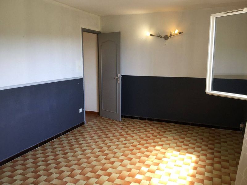 Location Maison de Ville T4 Gignac la Nerthe Capeau 2 chambres 1 bureau terrasse