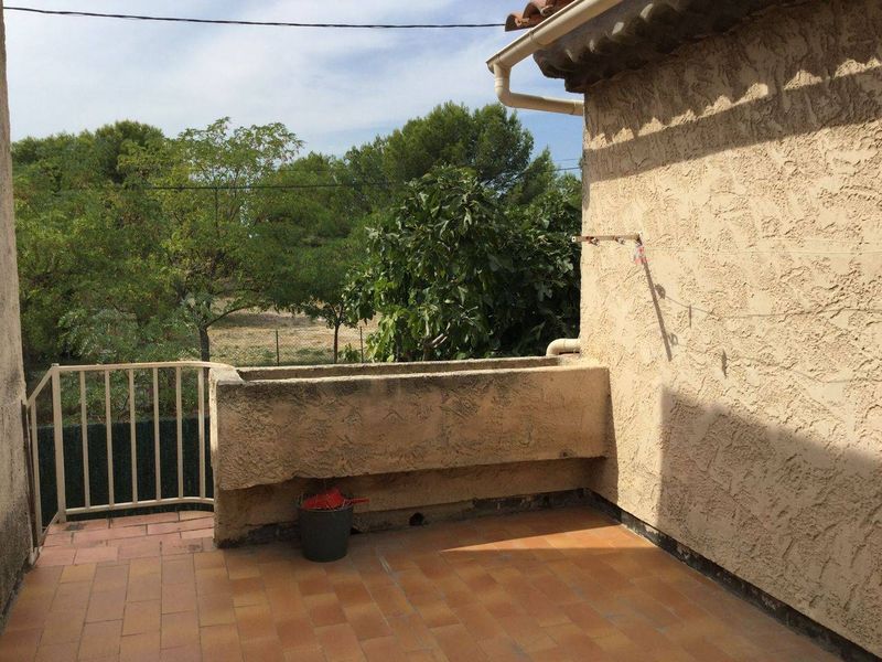 Location Maison de Ville T4 Gignac la Nerthe Capeau 2 chambres 1 bureau terrasse