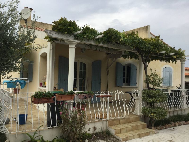 Vente  T4 13700 Marignane 3 chambres sous-sol