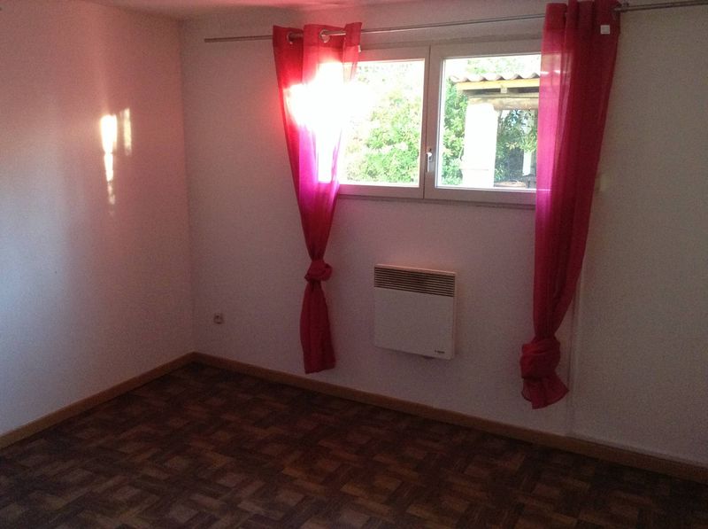 Vente  T5 Marignane Le planet A vendre sur Marignane une maison avec 2 habitations