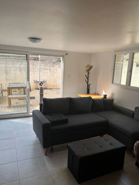 Appartement T2 13700 Marignane Colline 1 chambre résidence fermée jardin