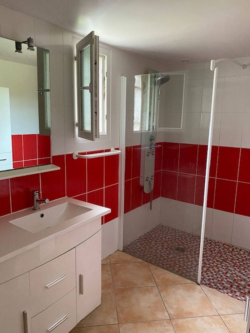 Location Maison  T2 Saint-Victoret  meublé 1 chambre 1 terrasse