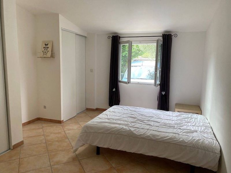 Location Maison  T2 Saint-Victoret  meublé 1 chambre 1 terrasse