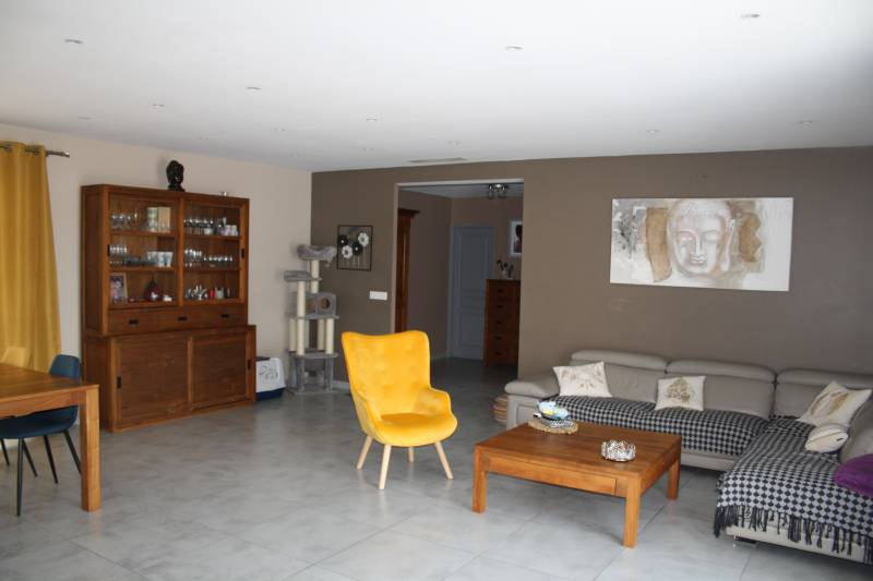 Villa T5 Marignane  Résidence privée