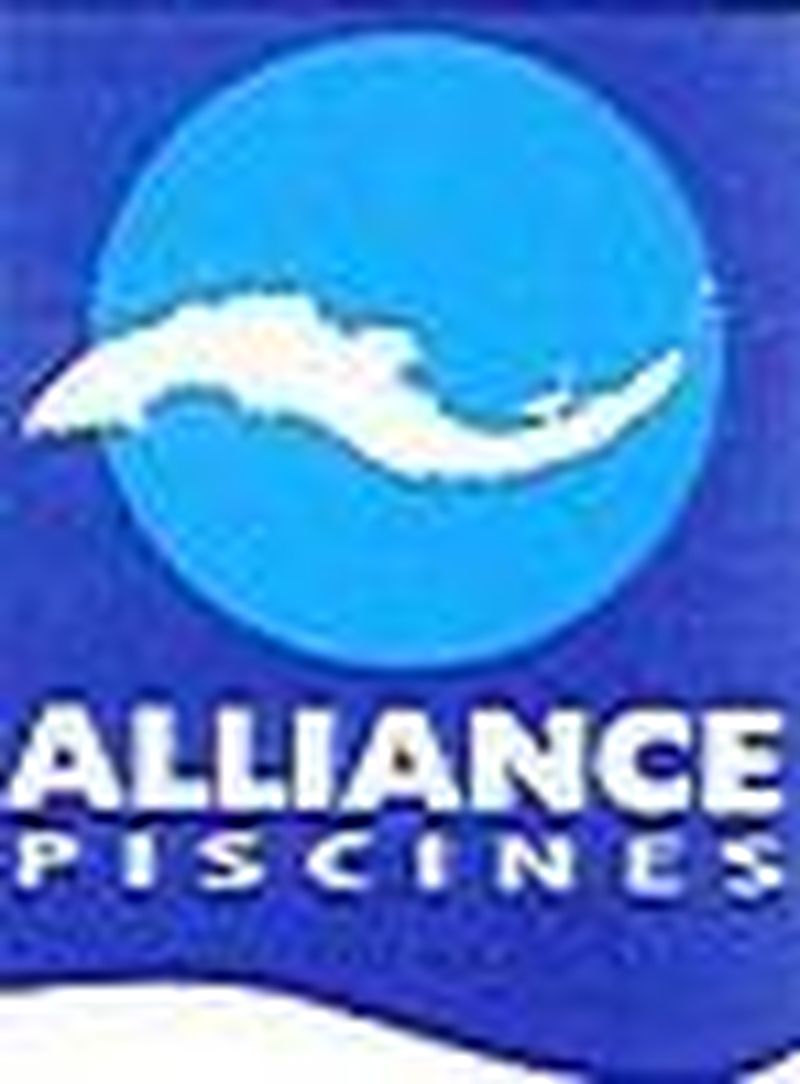 Vente de piscines coque polyester et bois Marignane -  Alliance piscines
