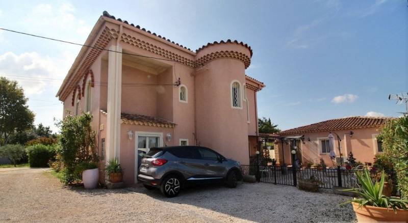 Maison T6 Marignane Centre ville 