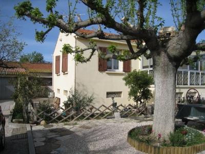 Vente Villa T5 SAINT VICTORET 13 730  VILLA 2APPARTEMENTS IDEAL 2FAMILLES