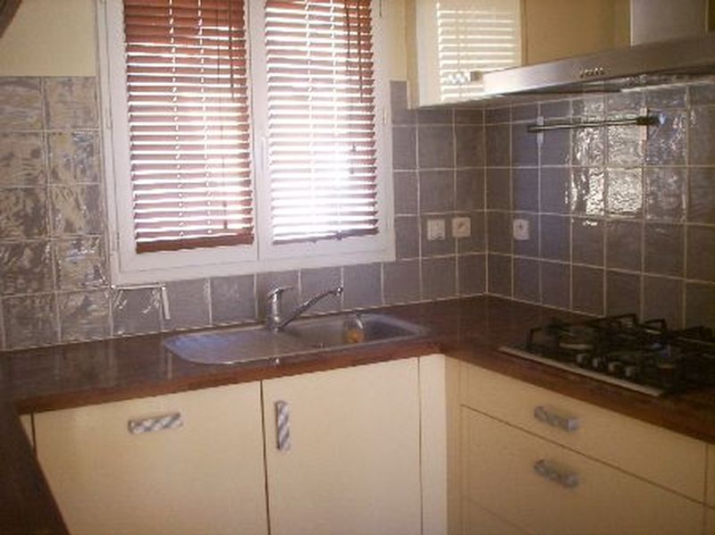 Vente Pavillon T4 VITROLLES 13127 PROCHE COMMERCES PAV T4 EN FNR