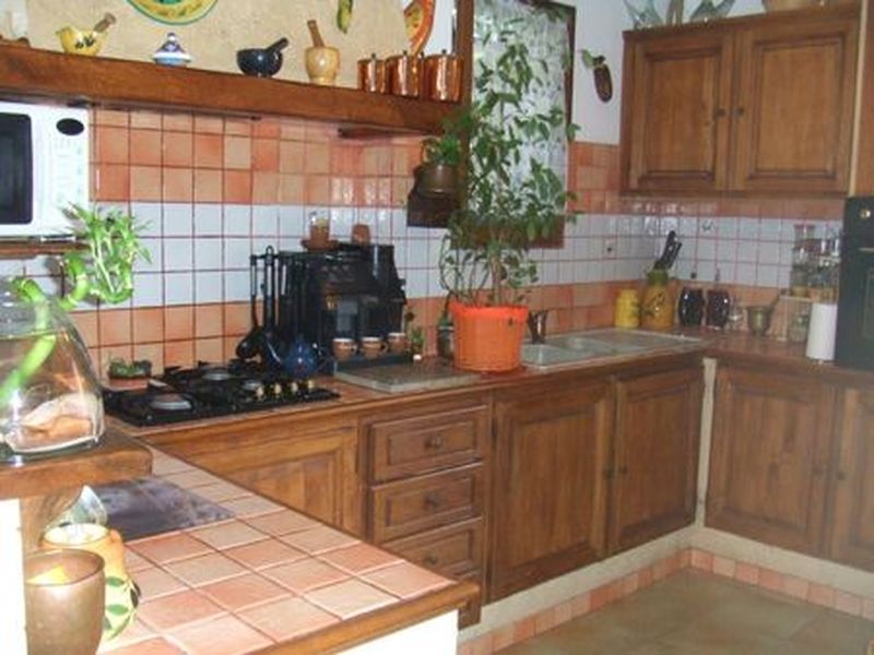 Vente Villa T5 Marignane 13700  garage, piscine et cuisine d'été,485m²de terrain env.