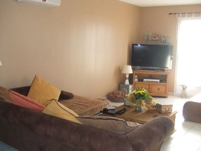 Vente Villa T4 St Victoret 13730  indépendante et de plain-pied avec 609m²Tenv.