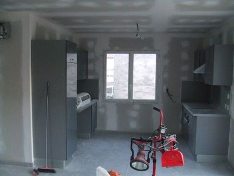 Vente MAISON T3 Ensuès-La-Redonne 13820  refait à neuf. Belles prestations