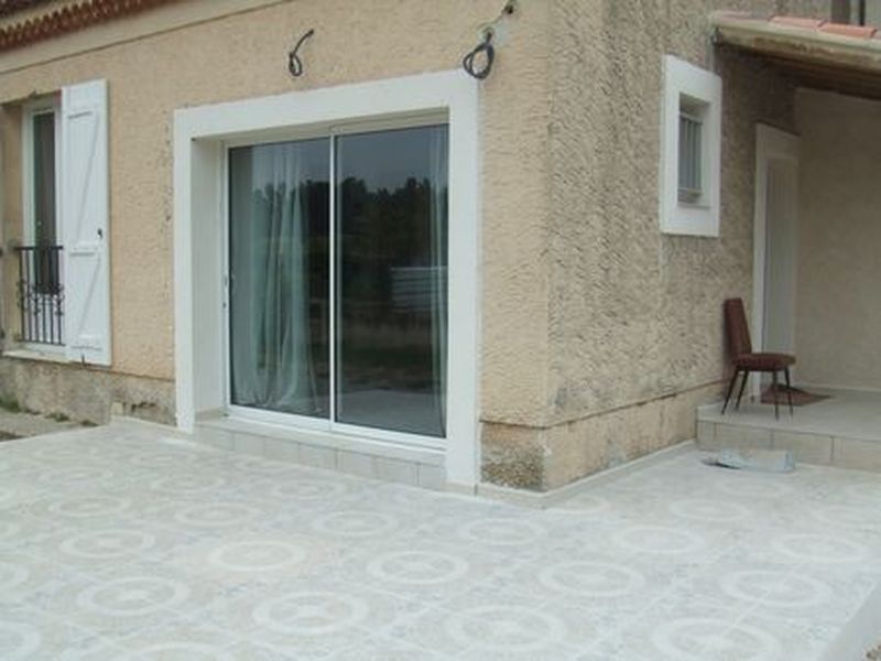 Vente MAISON T3 Marignane 13700 Colline  Location T3 secteur trés calme, maison entierement rénovée.