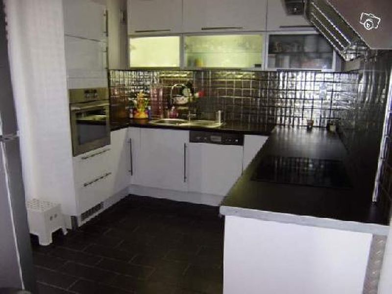 Vente Appartements T5 Vitrolles 13127  grand séjour, vue dégagée, 2 balcons