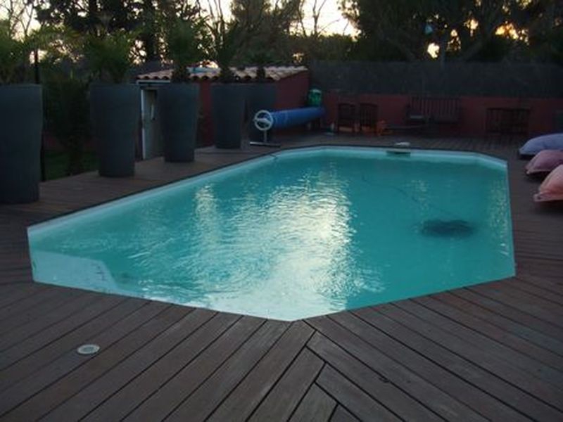 Vente MAISON T4 Vitrolles 13127  belles prestations, 600m²Tenv. avec piscine et garage