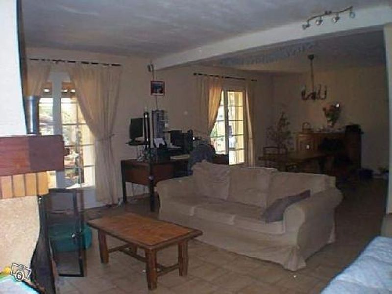 Vente Villa T6 rognac 13340  individuelle, avec jardin