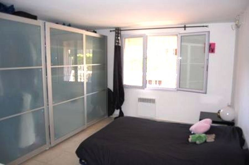 Vente Appartements T2 Rognac 13340  Petite copro sans charges et jardin de 70m² env..