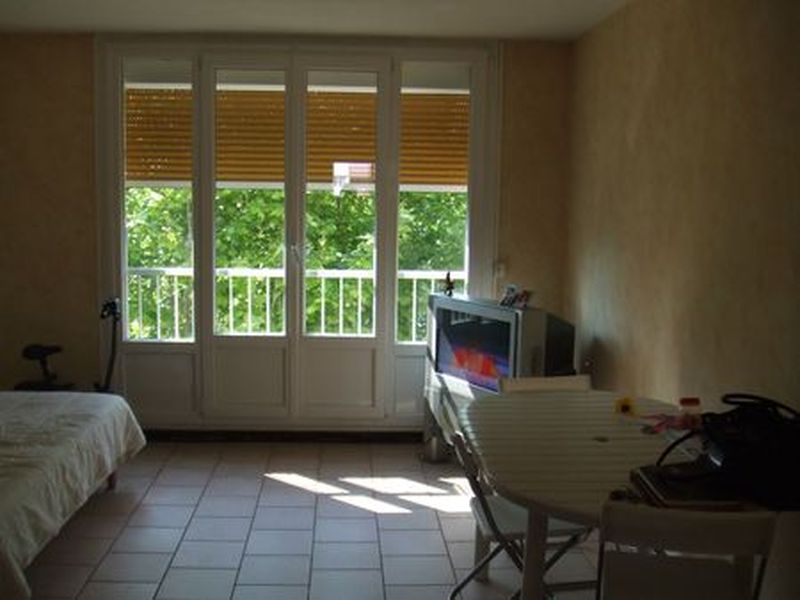 Vente Appartements T3 Marignane 13700  Proche commerces; secteur recherché,